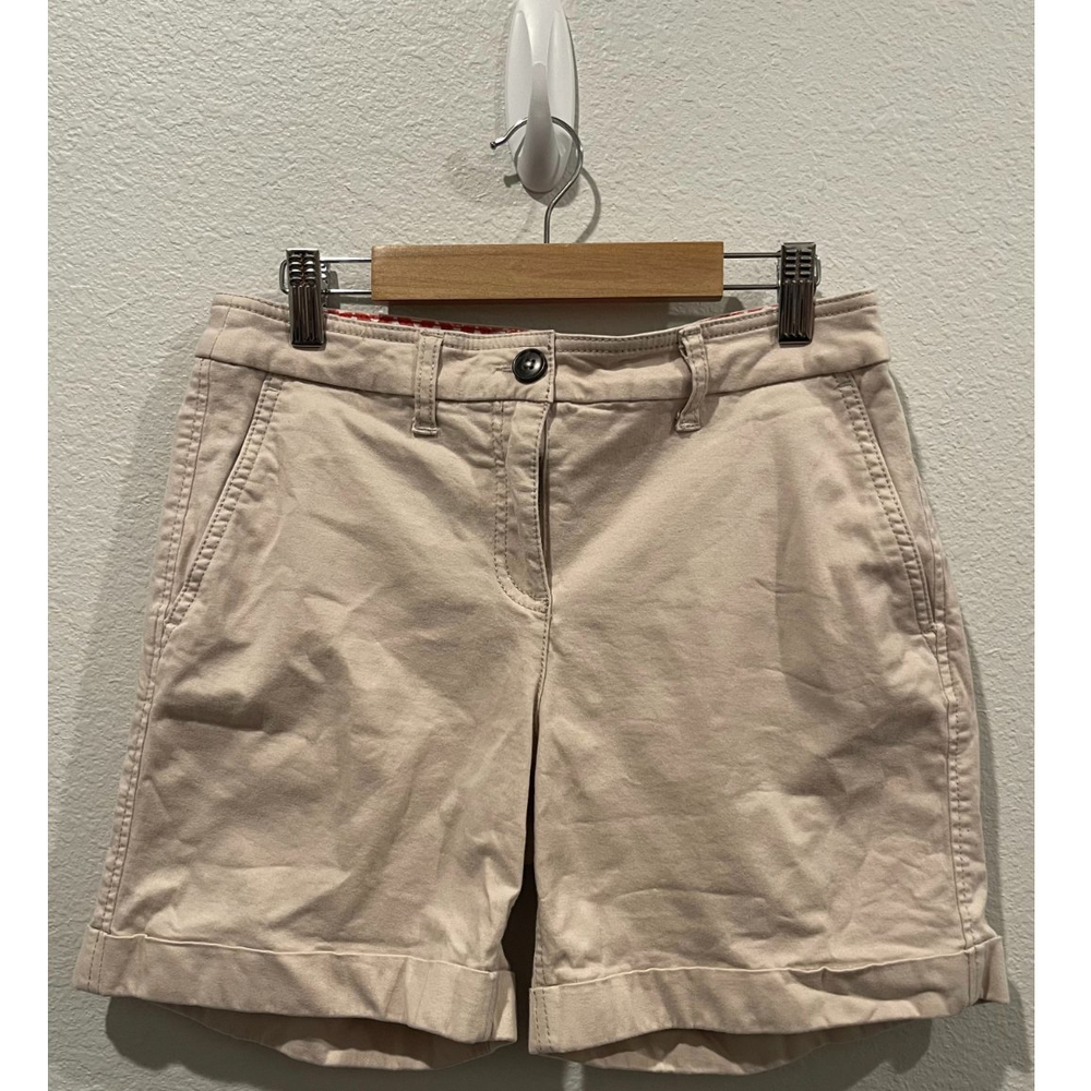 BODEN Beige Short Shorts